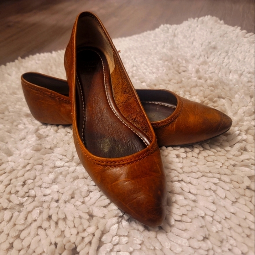 Frye 8.5M Regina Ballet Flat F0011 C12